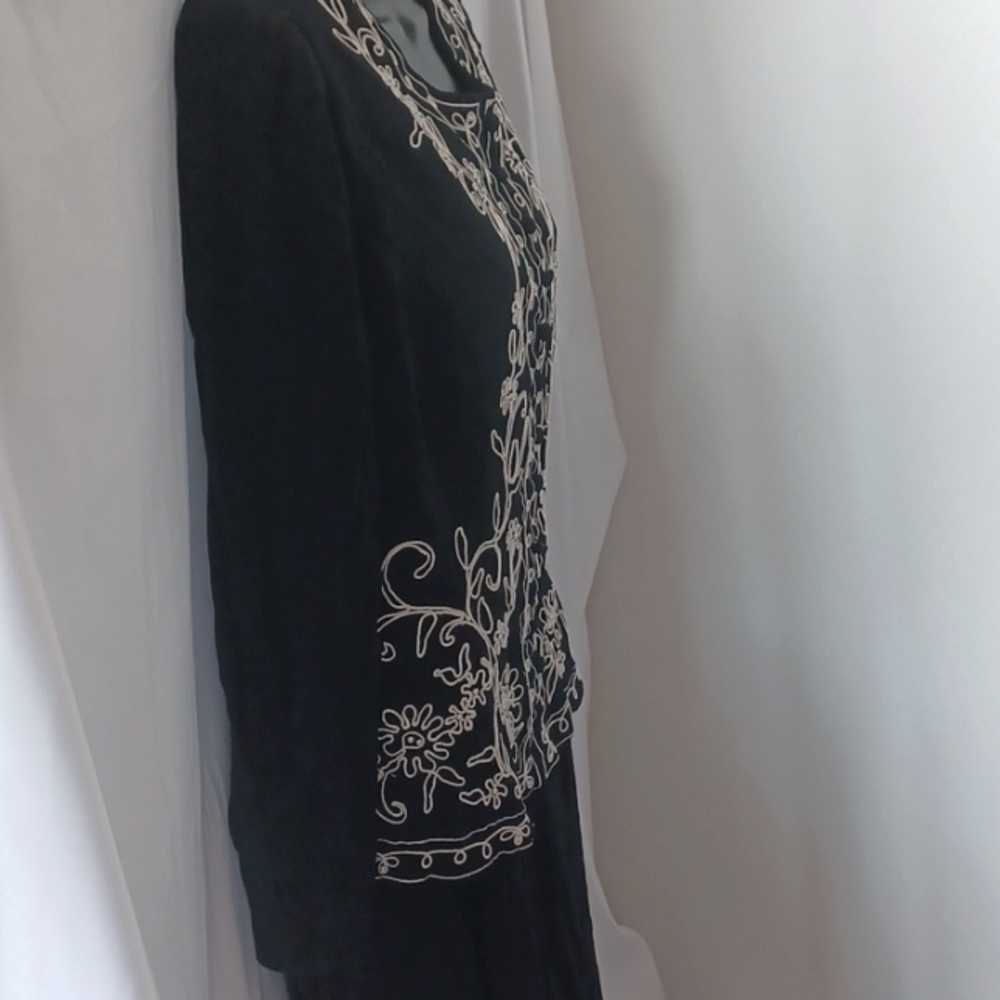 Vintage Karin Stevens Career Dress, black with white/cream embroidery,  sz 12 - Picture 3 of 8